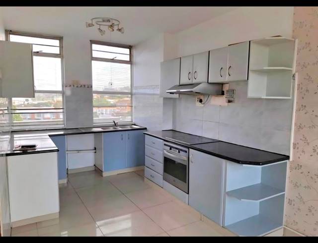3 BEDROOM PROPERTY TO RENT IN ESSENWOOD